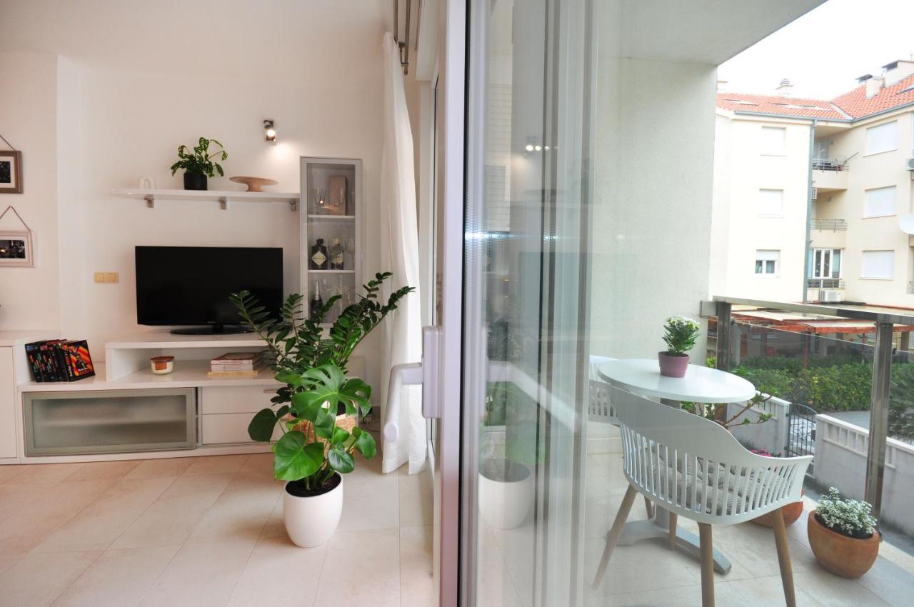 Family Apartment Noel - 奥米什 外观 照片